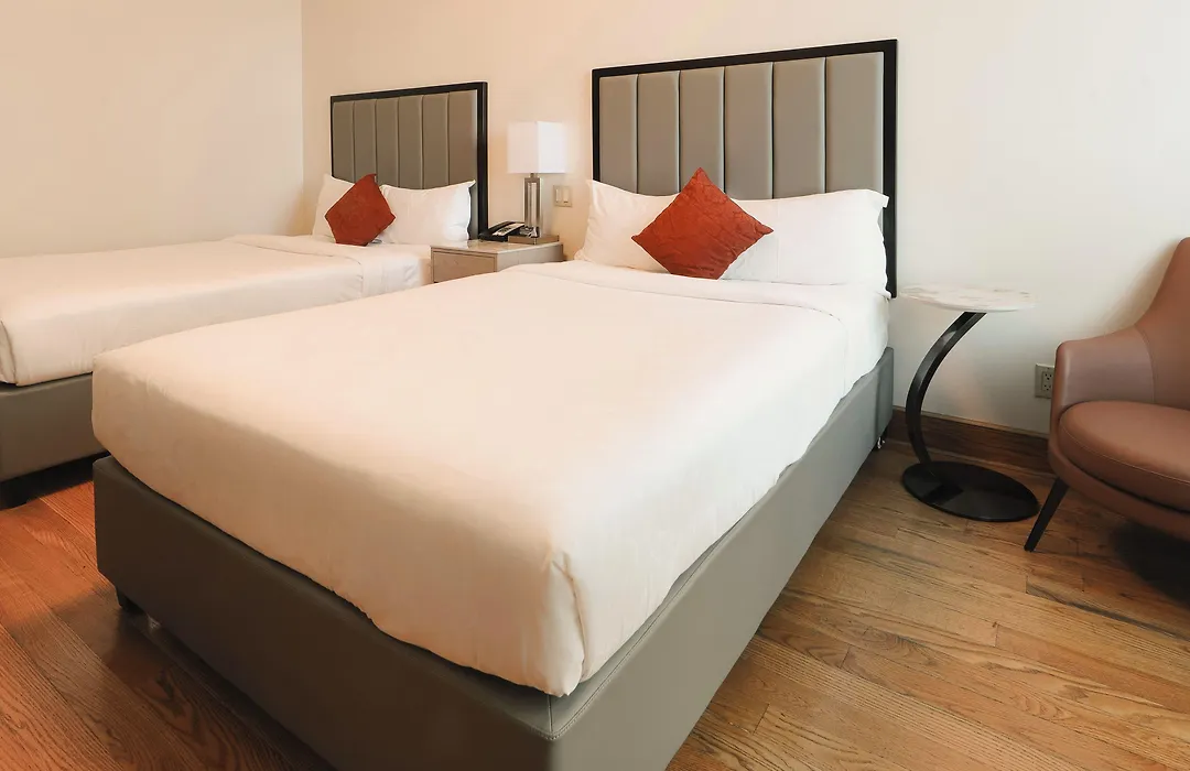 Asiatic Hotel - Flushing-1